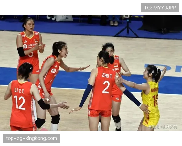 历史性!中国女排3-0横扫美国 世界排名升至第1,中国女排3-0美国 世界联赛七连胜收官 历史性!中国女排3-0横扫美国 世界排名升至第1,中国女排3-0美国 世界联赛七连胜收官